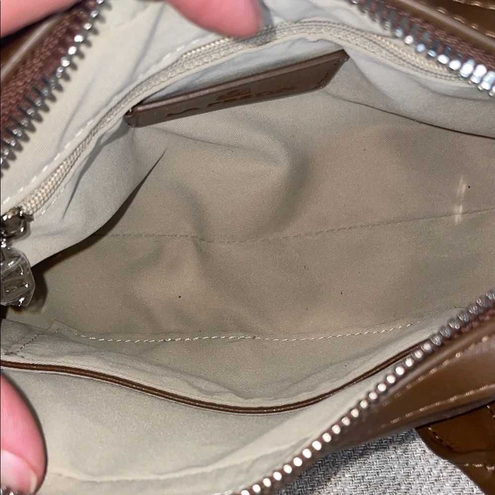 Brown Women's Handbag - Picture 3 of 4